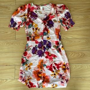 Multicolored floral dress! Size XXS